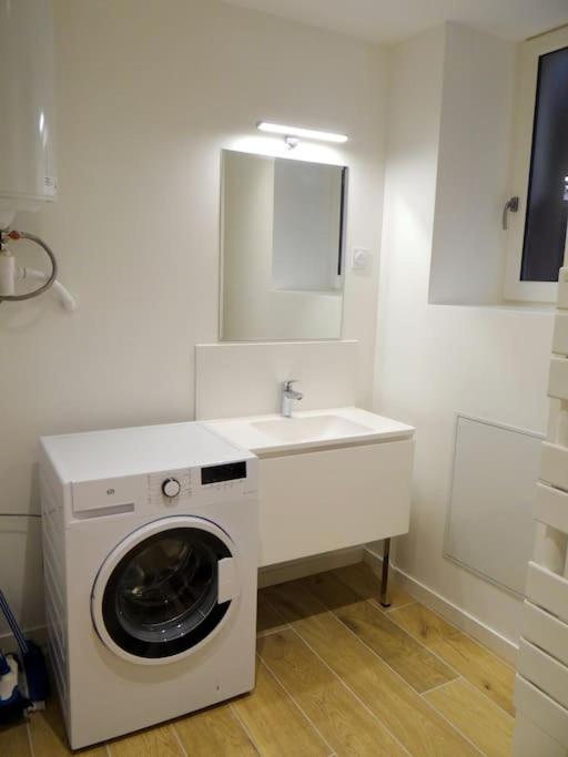 Appartement T2 Tout Equipe Au Beau Milieu Du Centre Historique à Villefranche-sur-Saône Extérieur photo